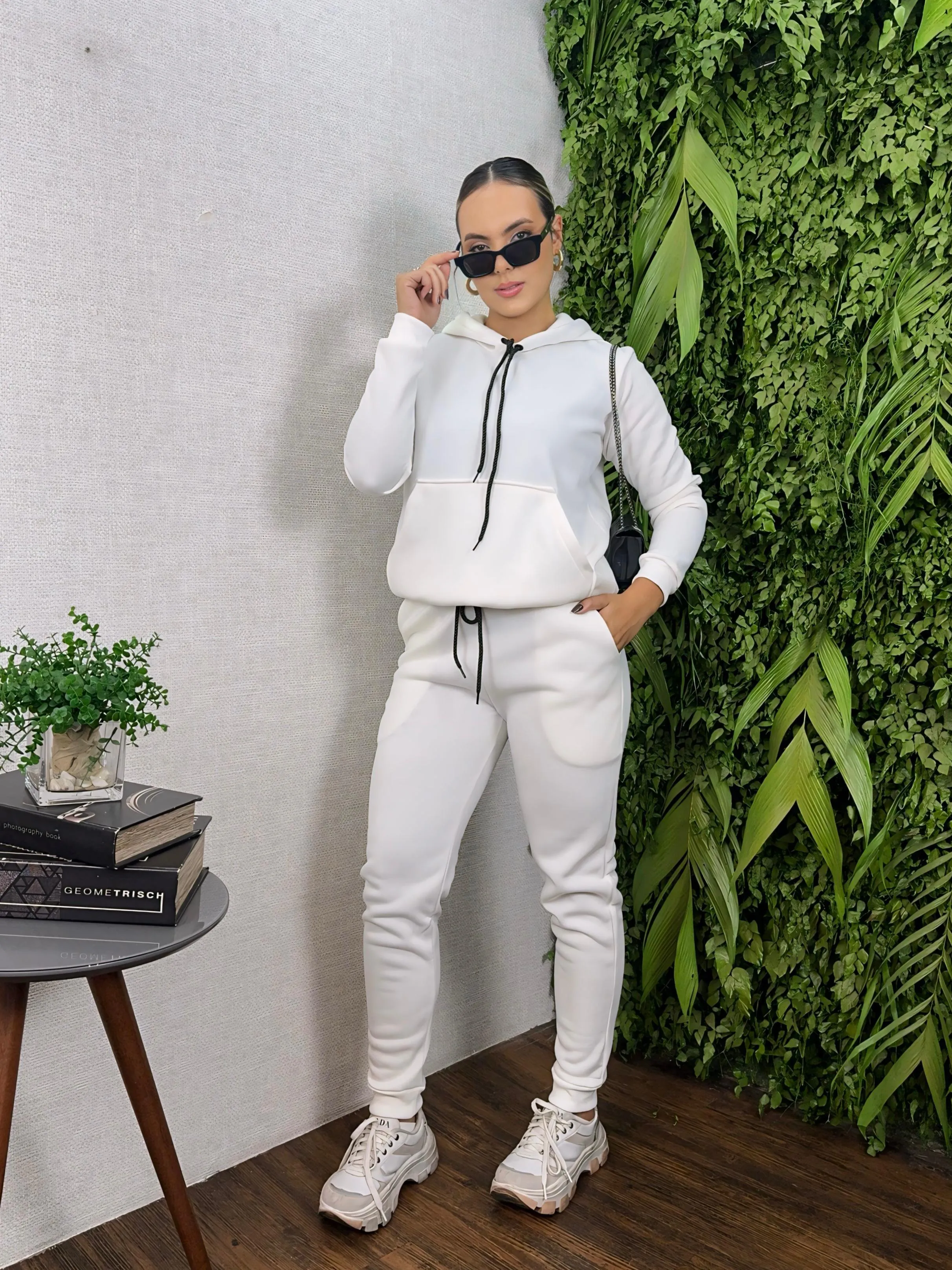 Blusa Moletom Capuz e Bolsos 9600015  (Es/E,F)