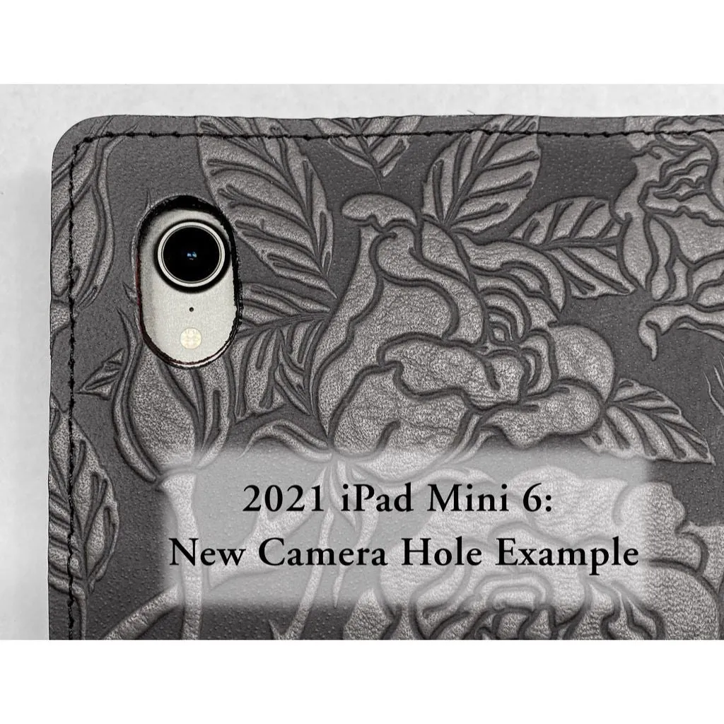 HAPPY EXTRA, iPad Mini 6 Cover, Lion in Navy
